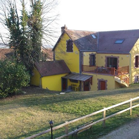 Logis-Hotel Restaurant Auberge Les Vallees Du Perche Vichères Екстериор снимка