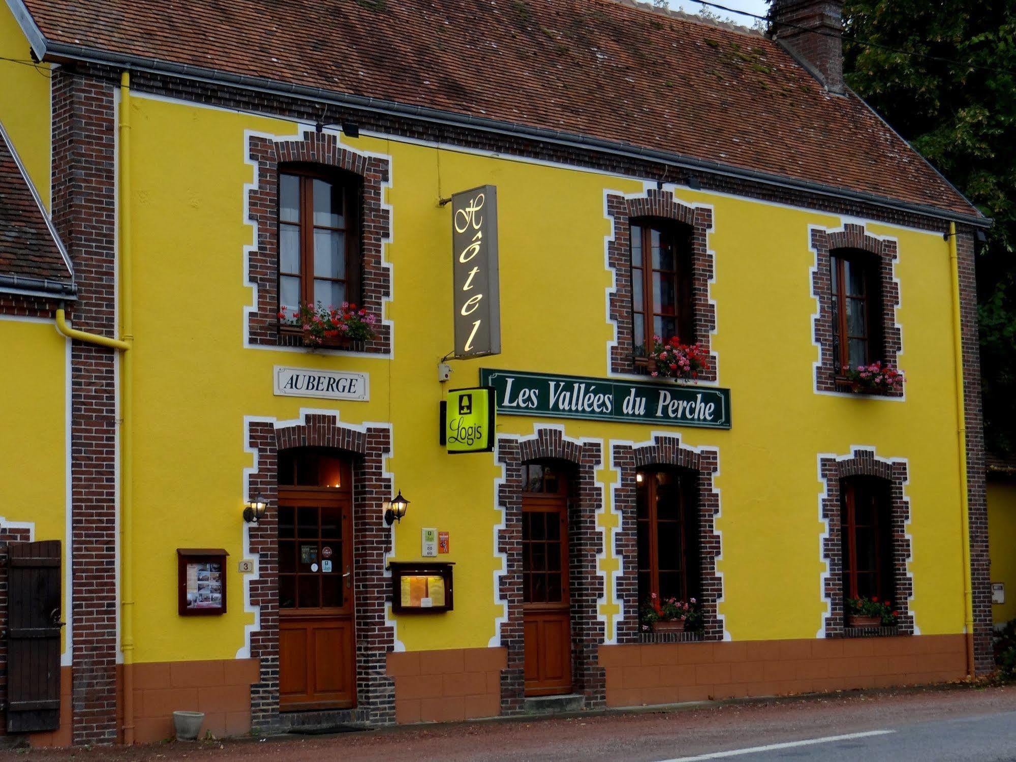 Logis-Hotel Restaurant Auberge Les Vallees Du Perche Vichères Екстериор снимка